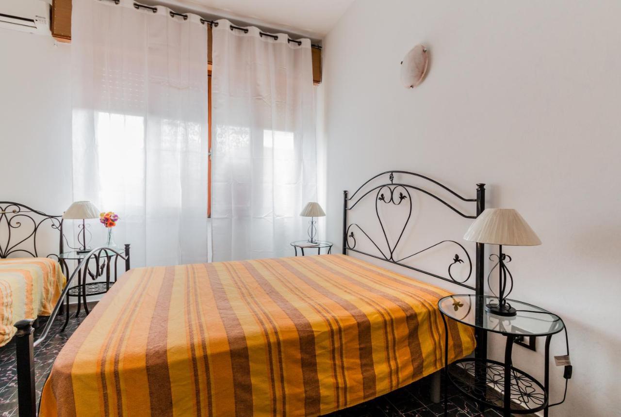 Terre Di Mare Near The Sandy Beach With Pool, Parking & Wifi Fontane Bianche Exterior photo