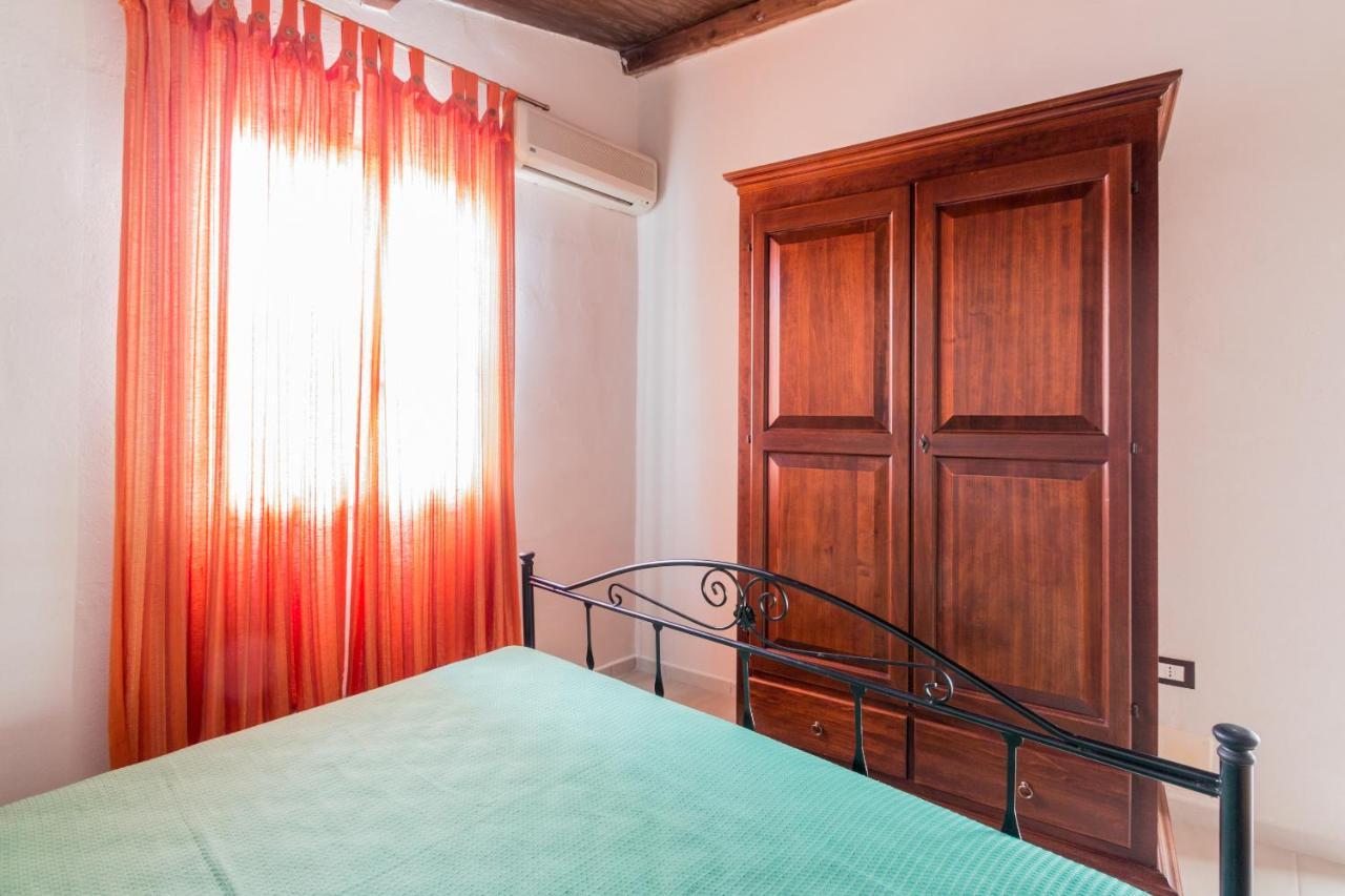 Terre Di Mare Near The Sandy Beach With Pool, Parking & Wifi Fontane Bianche Exterior photo